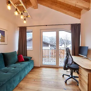 Wild Apartment