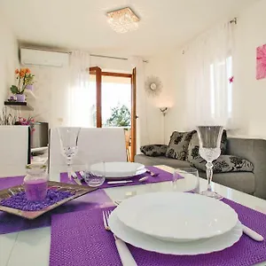 Rosana , Rabac Kroatien